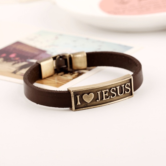I love Jesus Bracelet - Picture 2 of 6